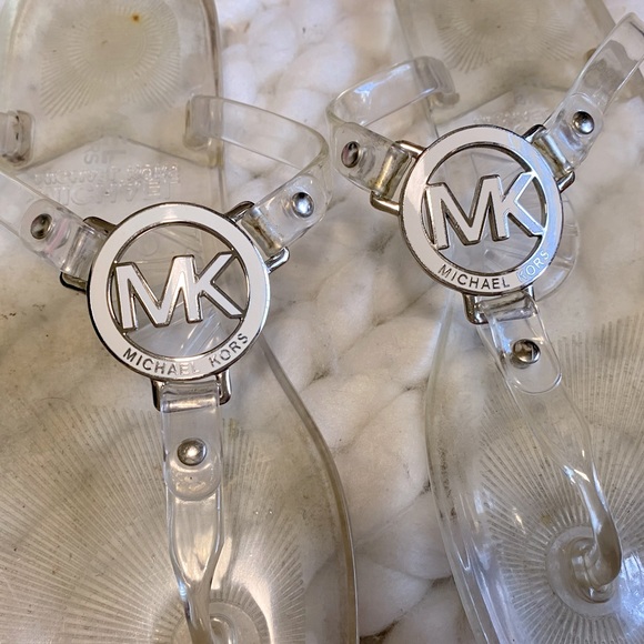 SOLD. MK Jelly flip flops - Picture 3 of 3